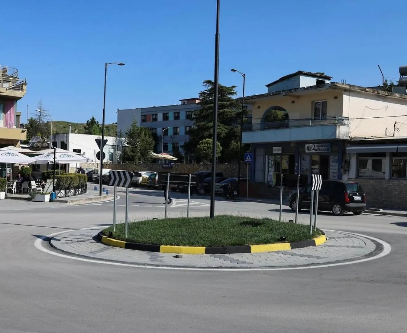 Dian Apartment 2 بيرات